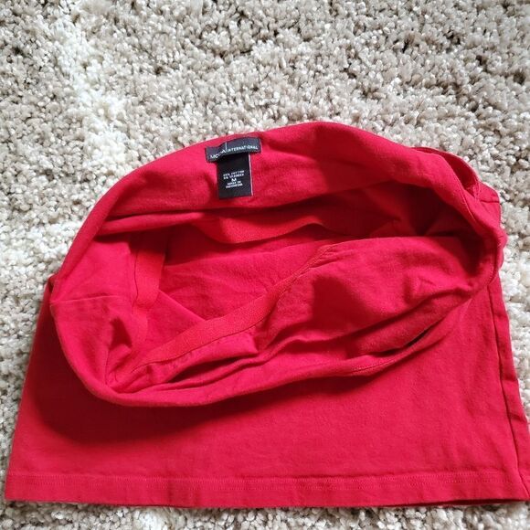 Moda International Built-in Bra Asymmetrical Top Women's Size Medium in Red - Picture 5 of 5